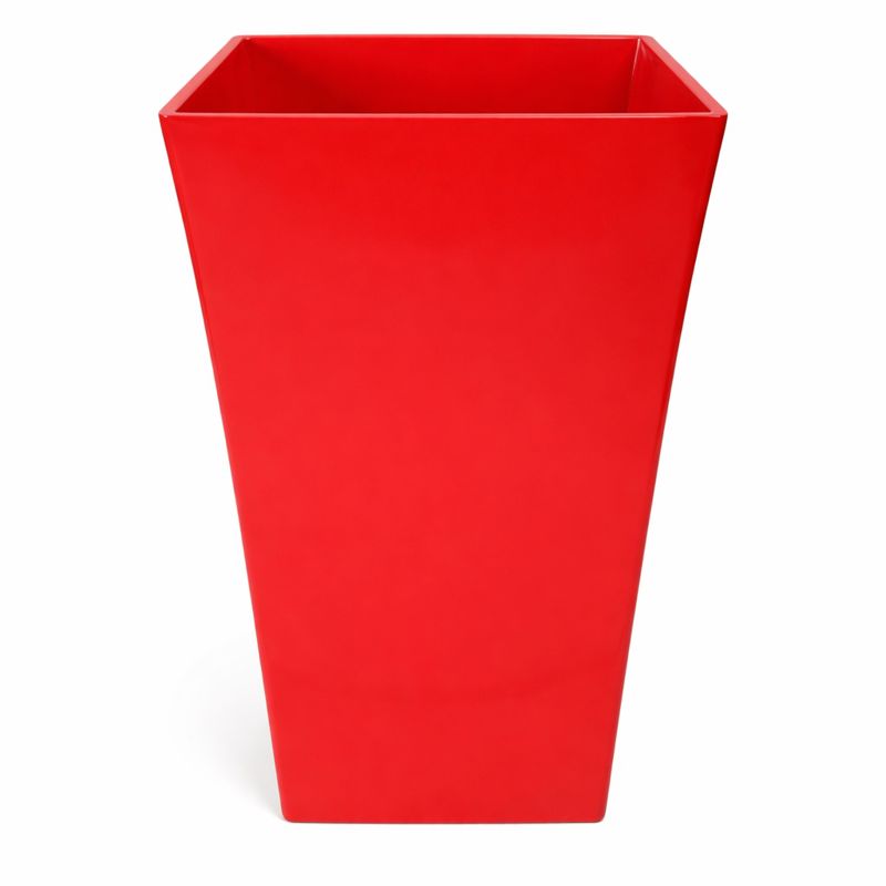 CRYSTAL POT